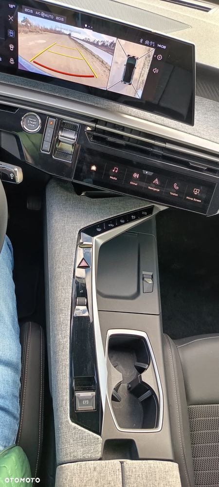 Peugeot 3008 1.2 PureTech Allure Pack S&S EAT8 - 10