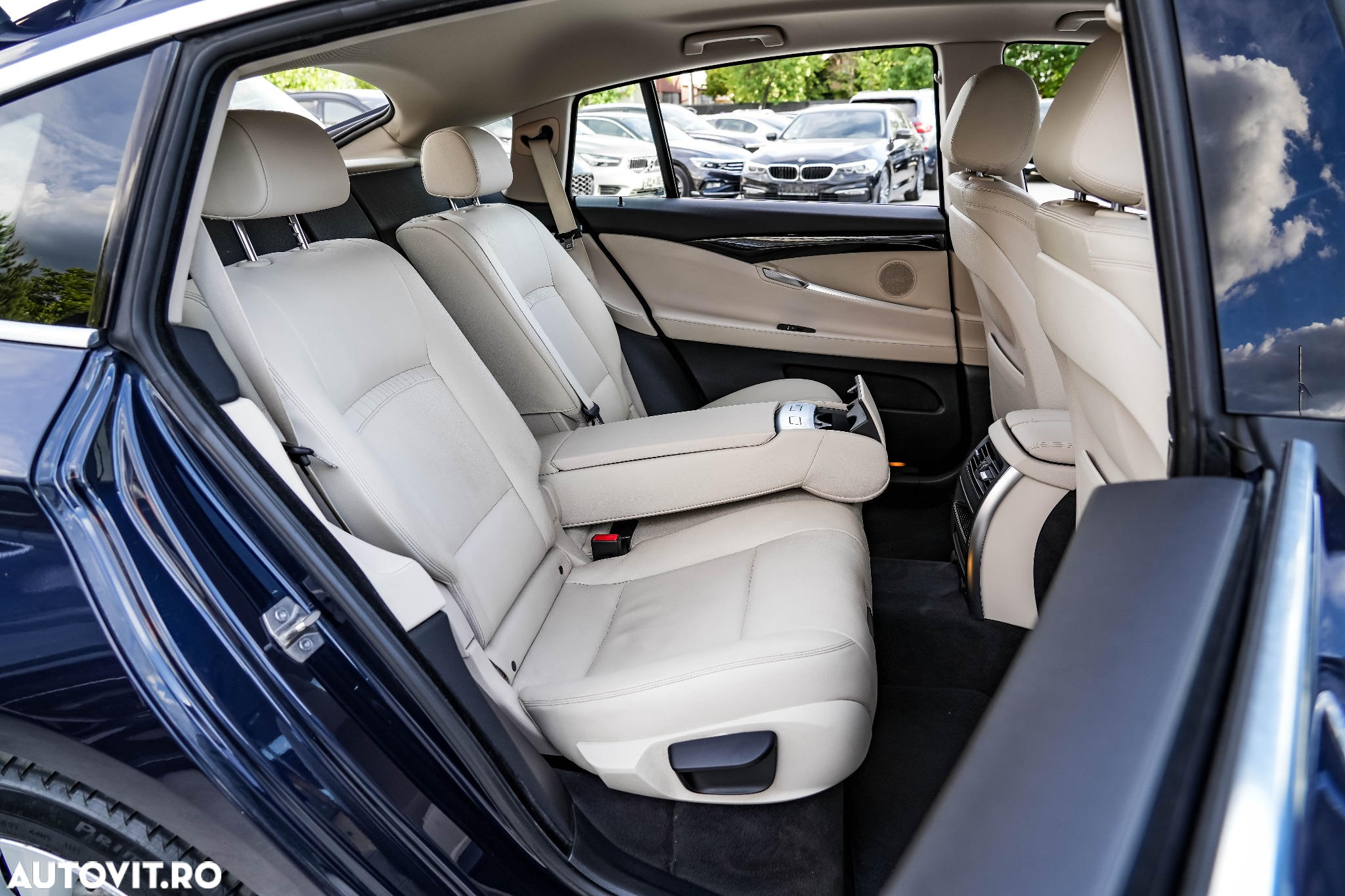 BMW Seria 5 520d Gran Turismo Aut. Luxury Line - 13