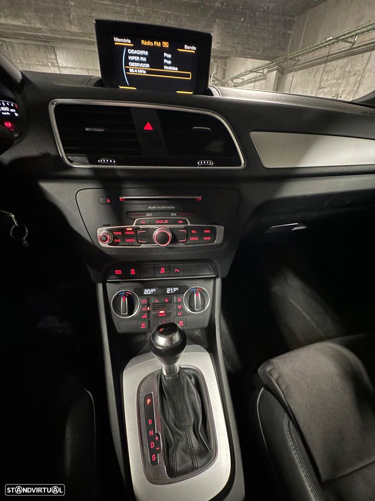 Audi Q3 2.0 TDI Sport S tronic - 18