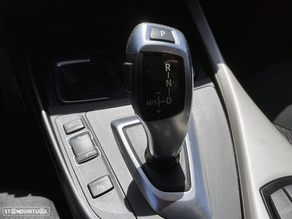 BMW 116 d Line Sport Auto - 38