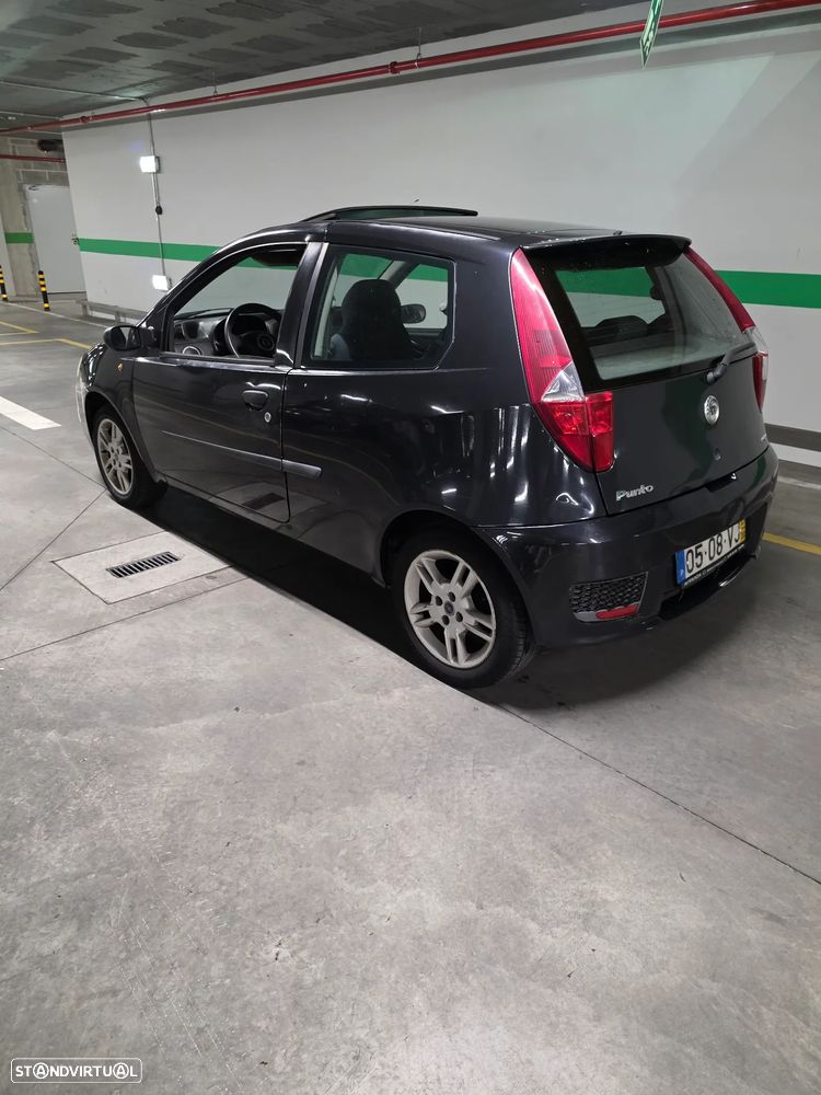 Fiat Punto 70 JTD Multijet Dynamic - 2