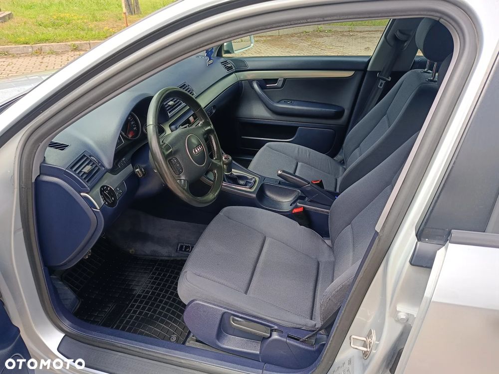 Audi A4 Avant 2 - 15