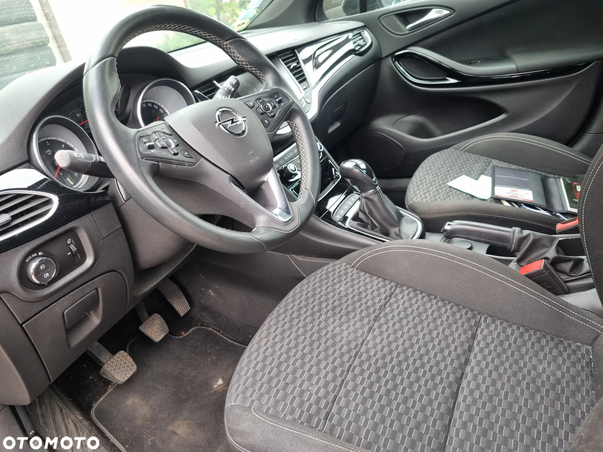 Opel Astra IV 1.6 CDTI Cosmo - 12