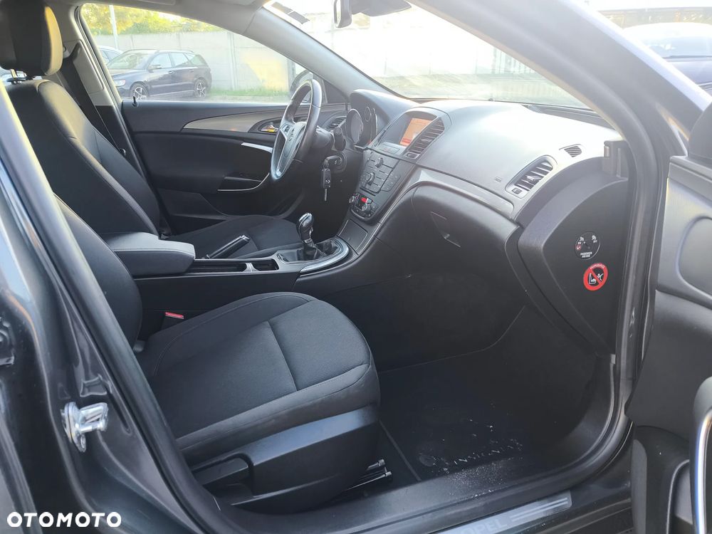 Opel Insignia - 9