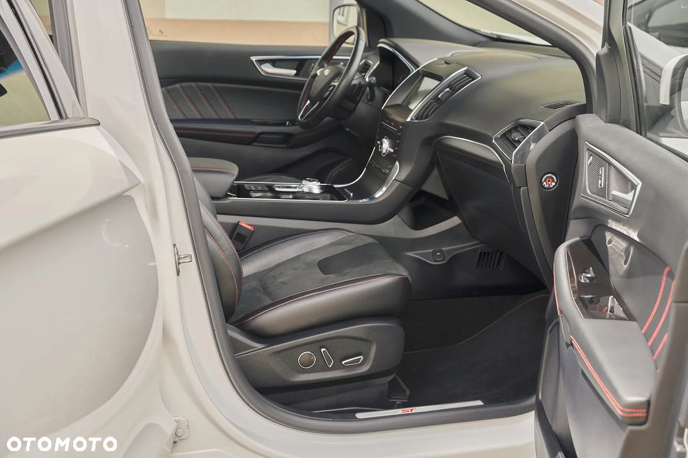 Ford Edge 2.0 EcoBlue Twin-Turbo 4WD ST-Line - 22