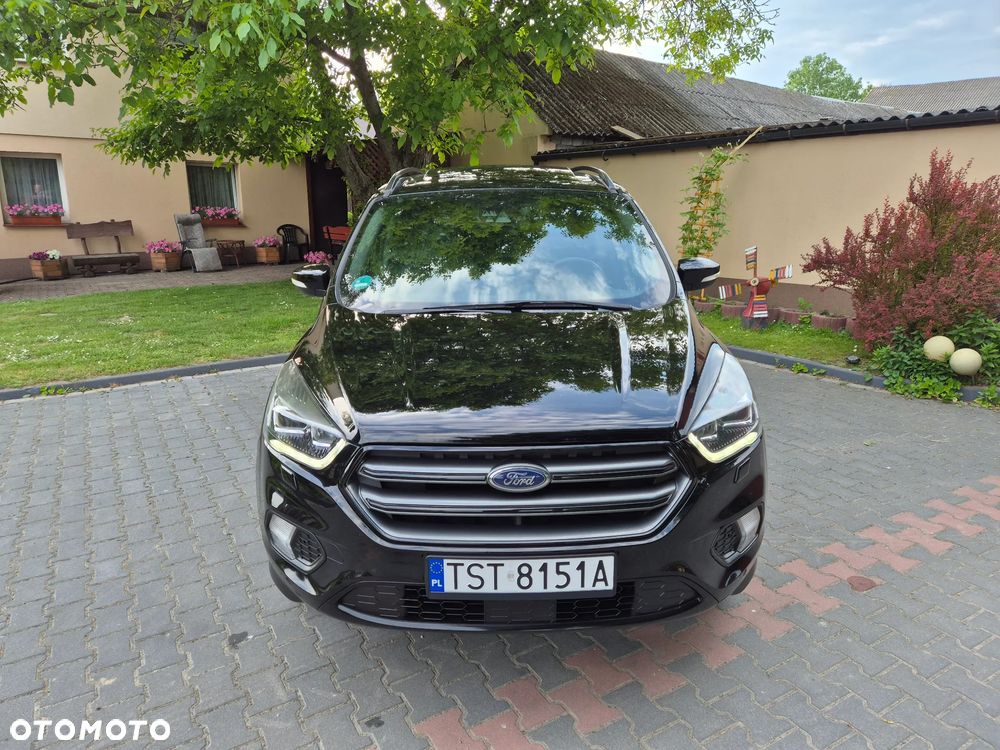 Ford Kuga 1.5 EcoBoost 2x4 ST-Line - 16