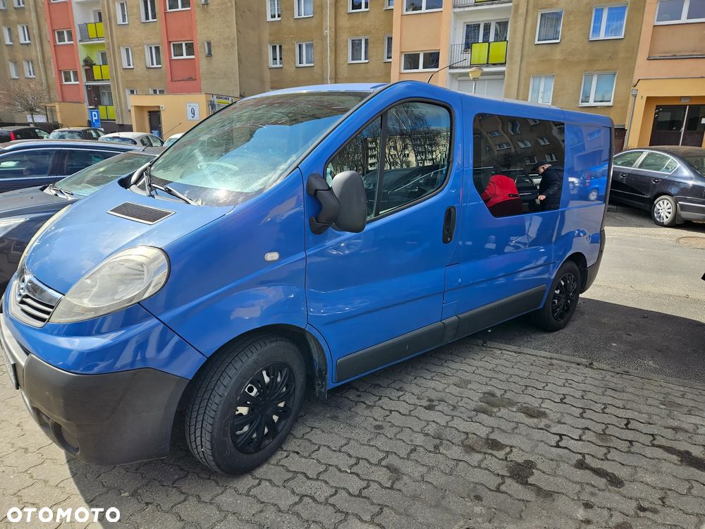 Opel VIVARO - 2