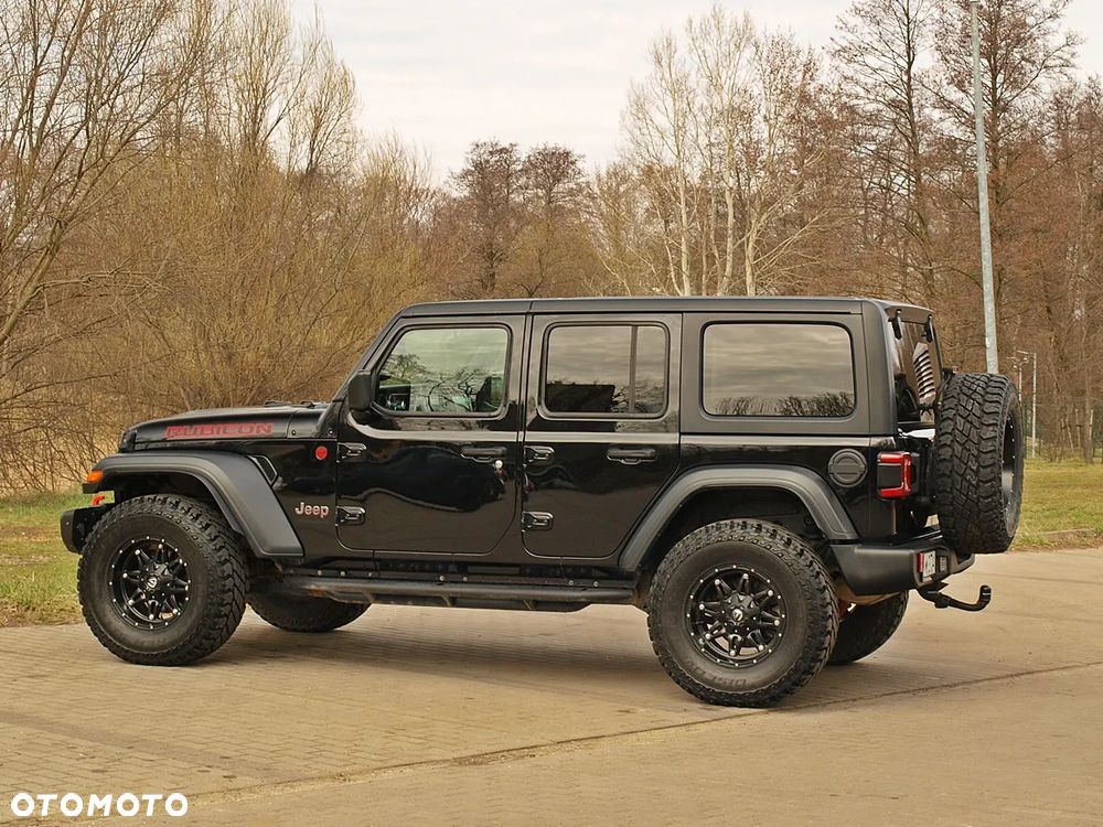 Jeep Wrangler - 11
