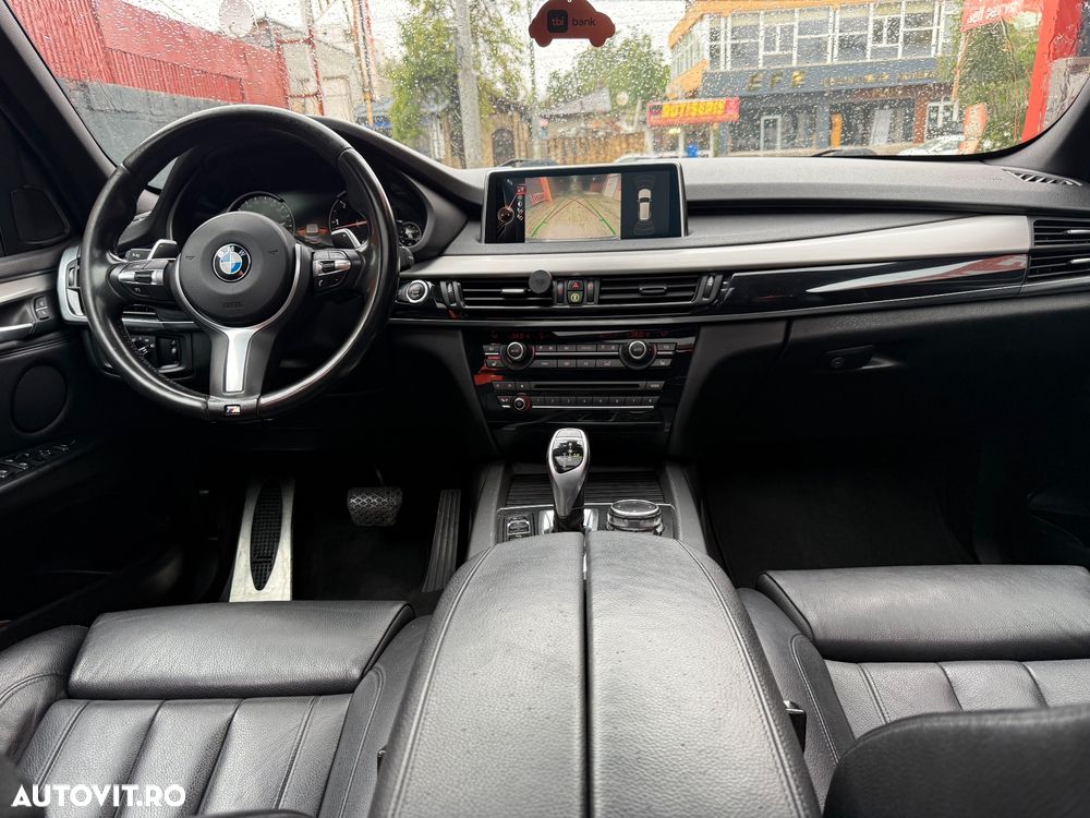 BMW X5 xDrive30d - 16