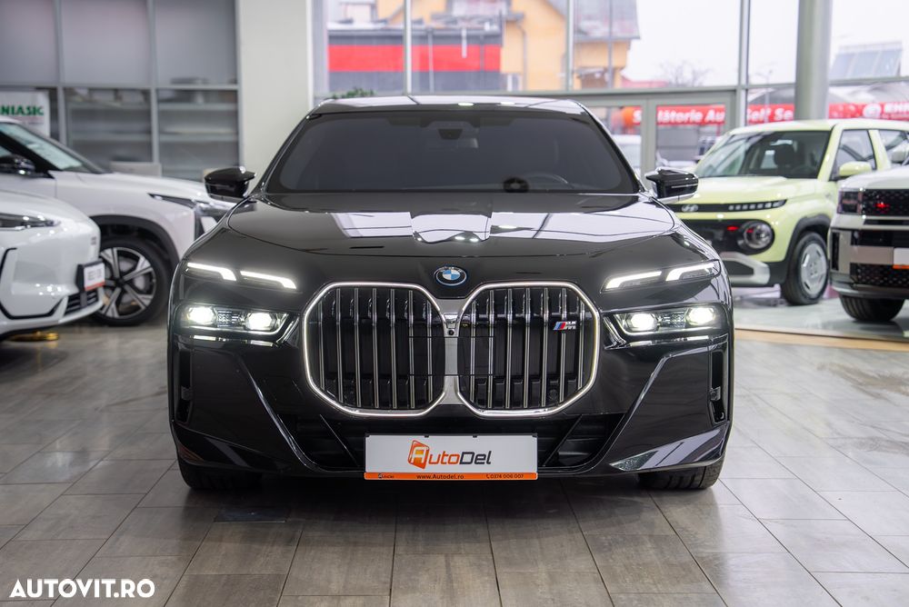 BMW Seria 7 M 760 e xDrive - 7