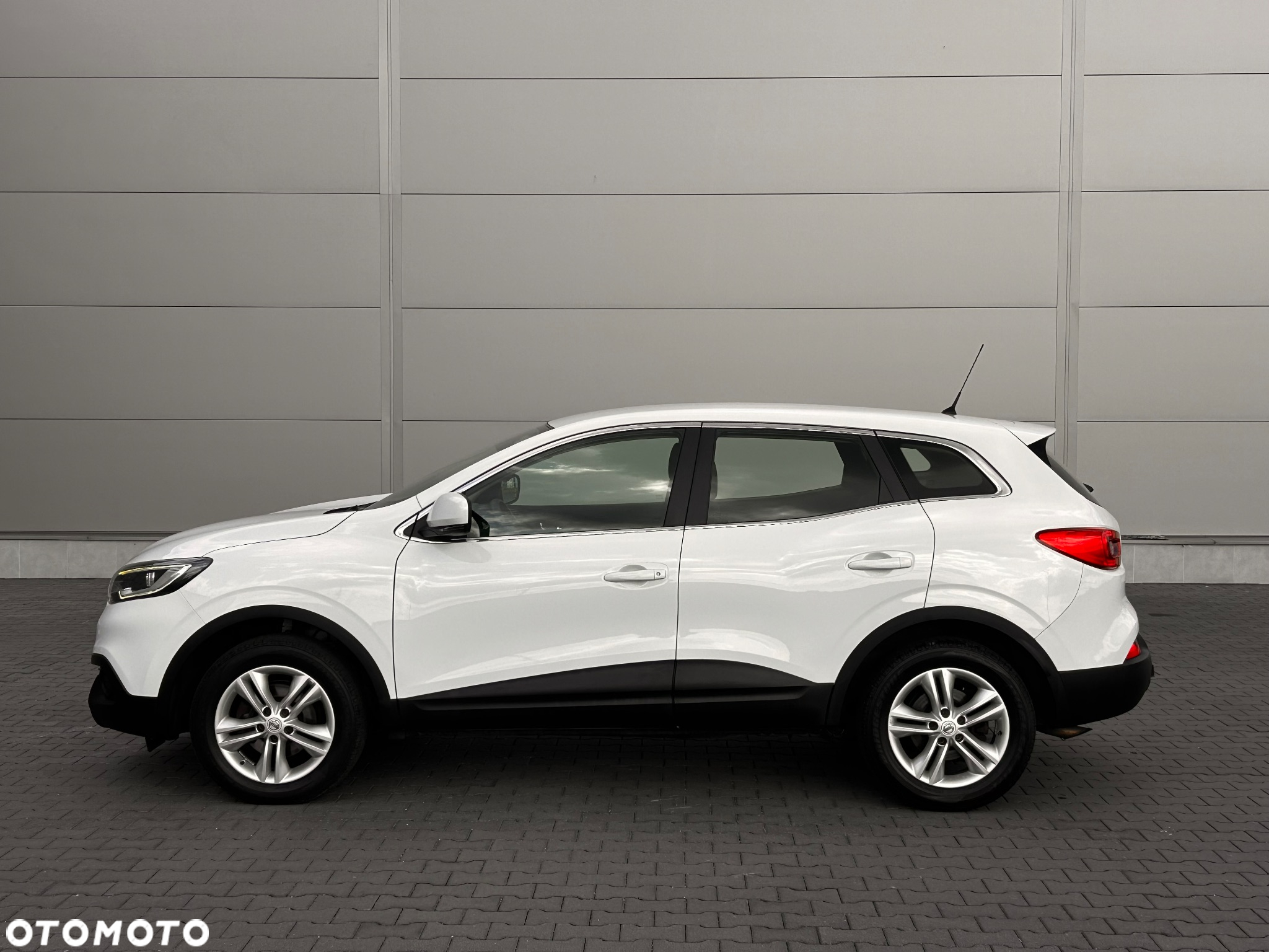 Renault Kadjar 1.2 Energy TCe Adventure - 15