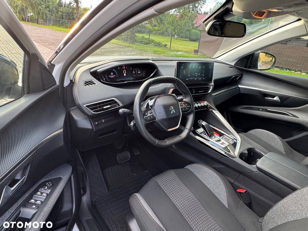 Peugeot 3008 BlueHDi 130 Stop & Start EAT8 Allure - 7