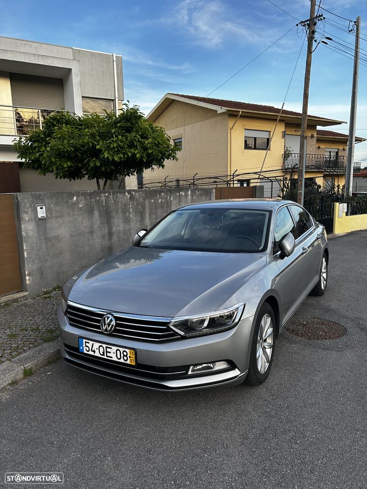 VW Passat 2.0 TDI Highline DSG - 4
