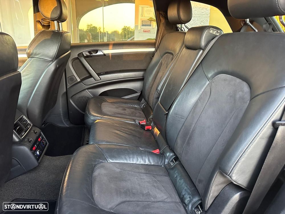 Audi Q7 3.0 TDI Tiptronic - 23