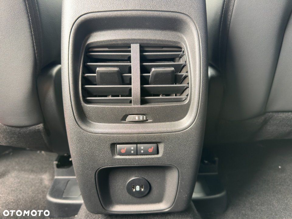 Ford Kuga - 30
