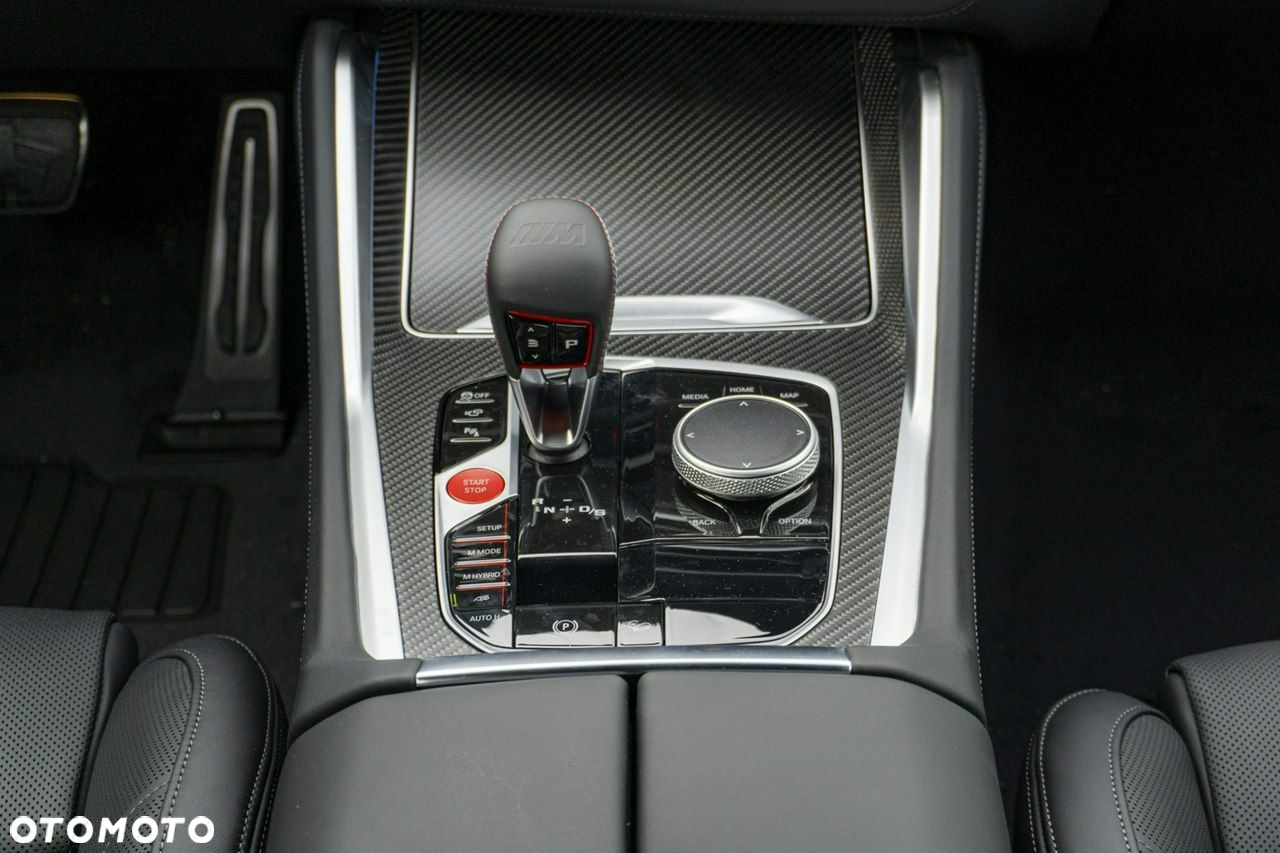 BMW XM - 17