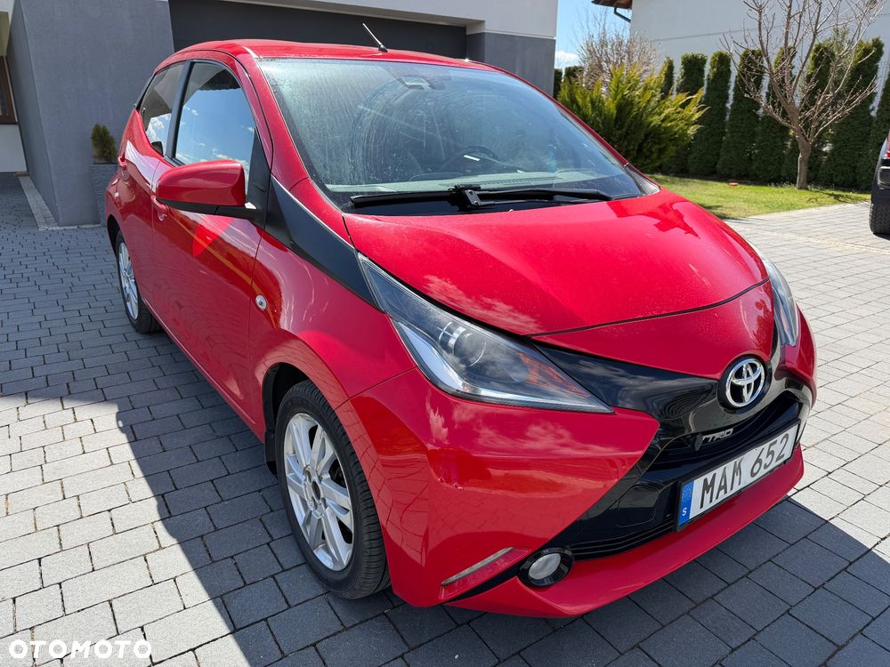 Toyota Aygo x-play touch - 4