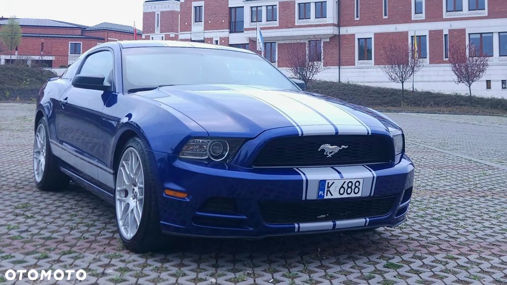 Ford Mustang 3.7 V6 - 8