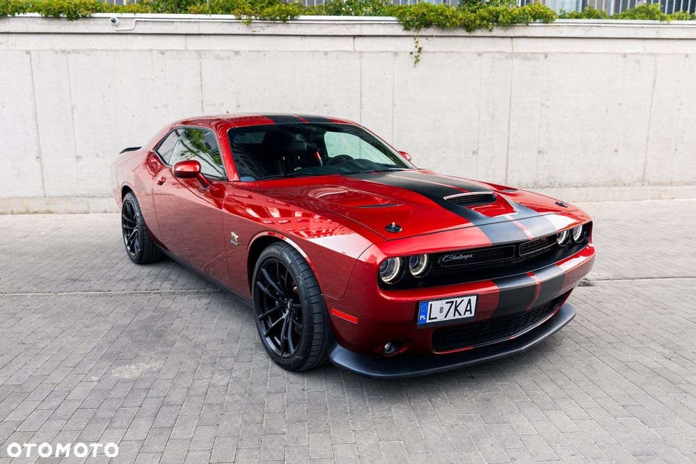 Dodge Challenger 6.4 Scat Pack - 1