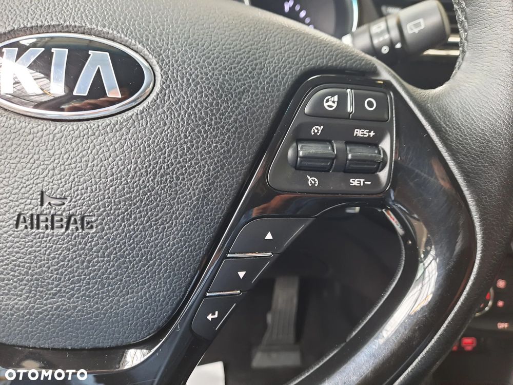 Kia Ceed - 23