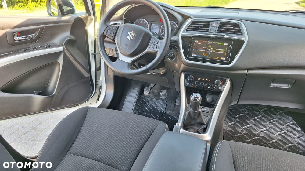 Suzuki SX4 - 22