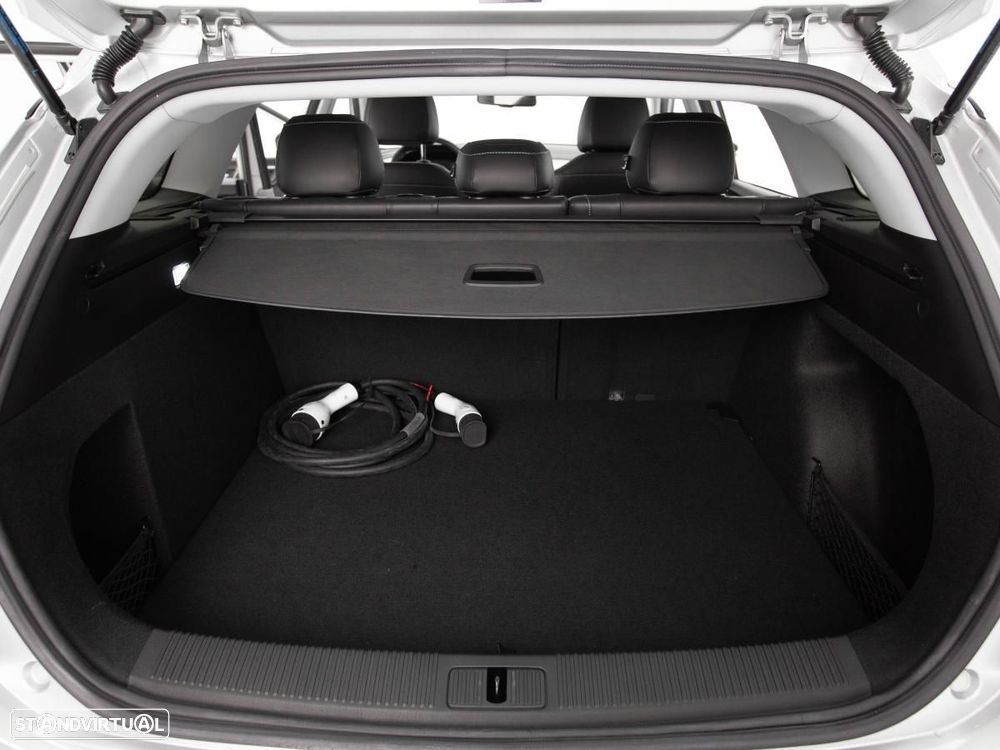 MG MG5 61 kWh Luxury - 12