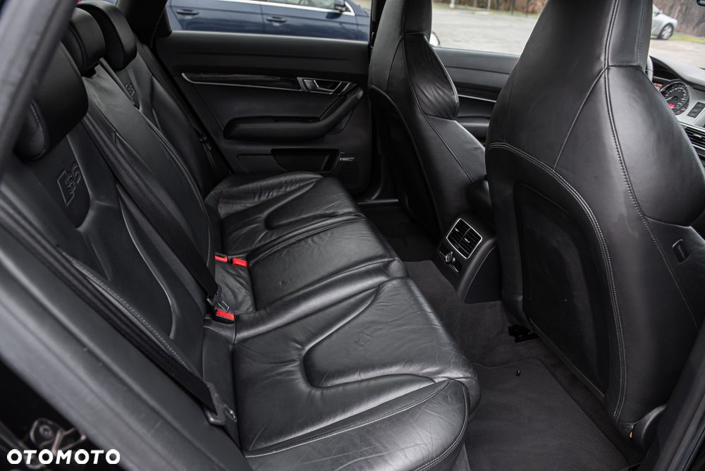 Audi S6 Avant Standard - 34