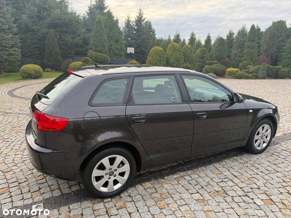 Audi A3 Sportback - 6
