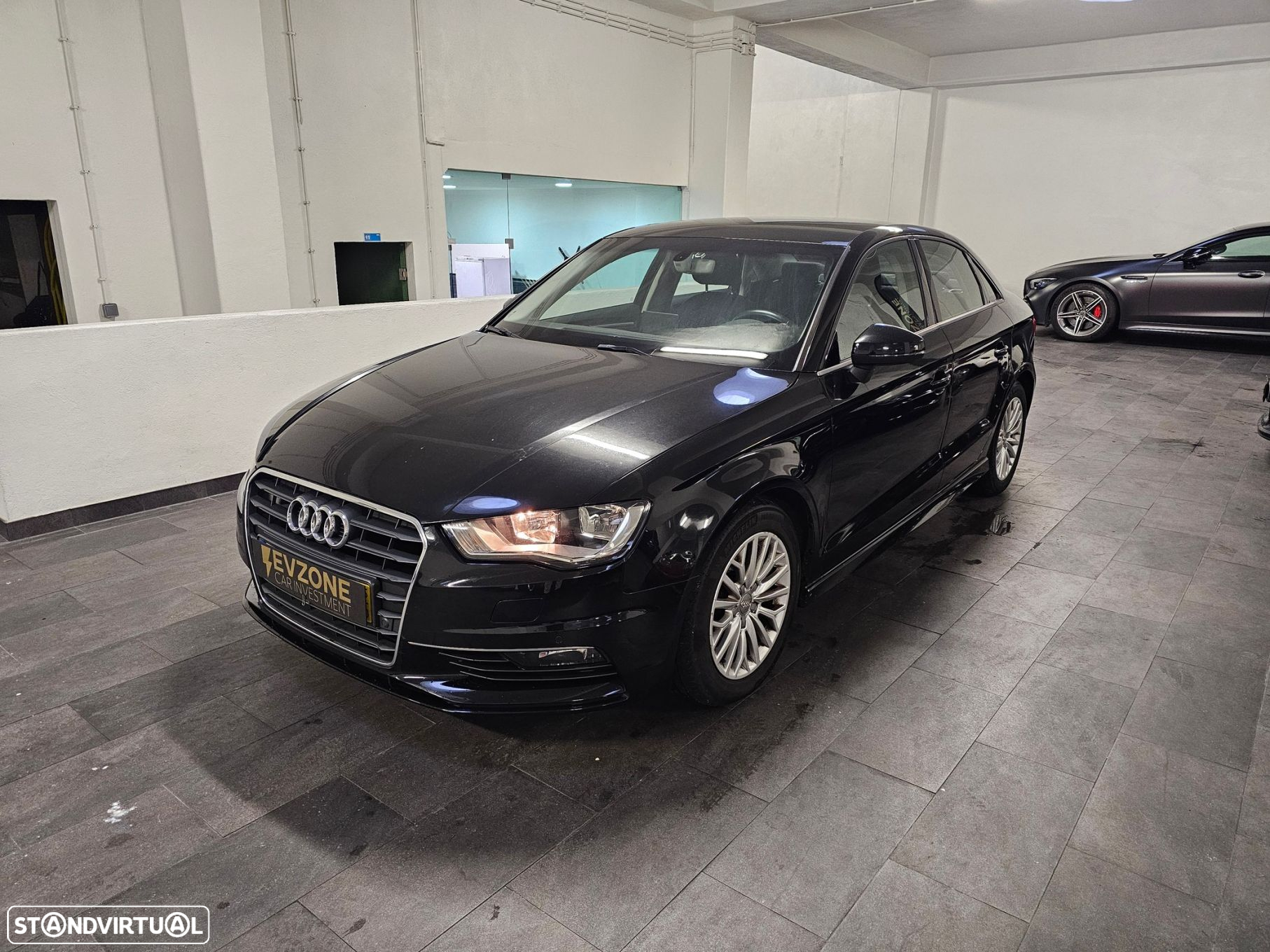 Audi A3 Limousine 1.6 TDI Advance Ultra - 4