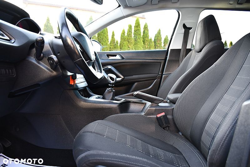 Peugeot 308 BlueHDi FAP 120 Stop & Start Allure - 10