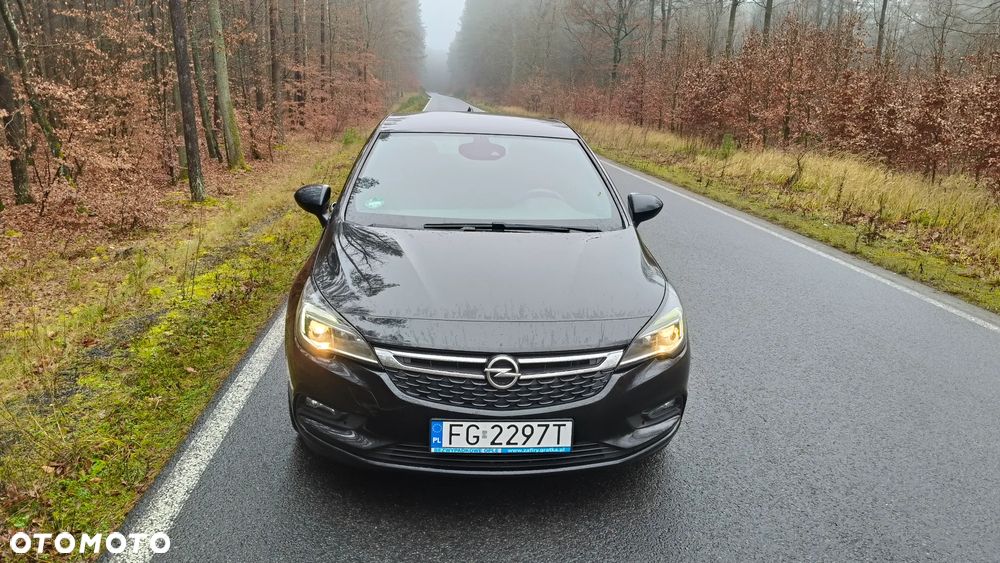 Opel Astra 1.4 Turbo Start/Stop Dynamic - 2