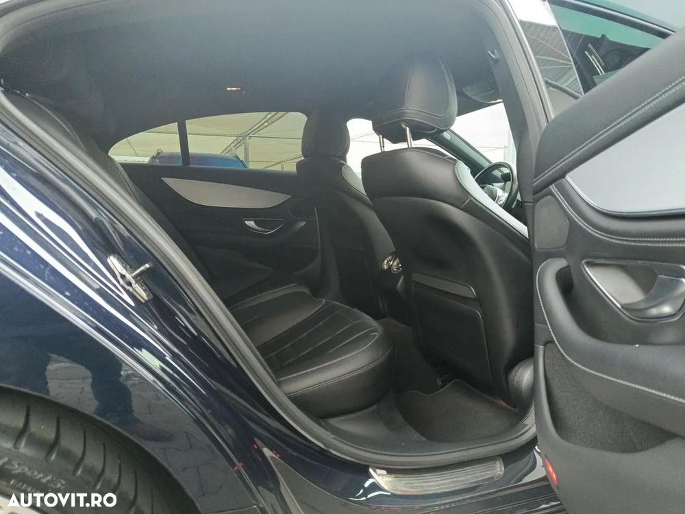 Mercedes-Benz CLS 220 d 9G-TRONIC AMG Line - 12