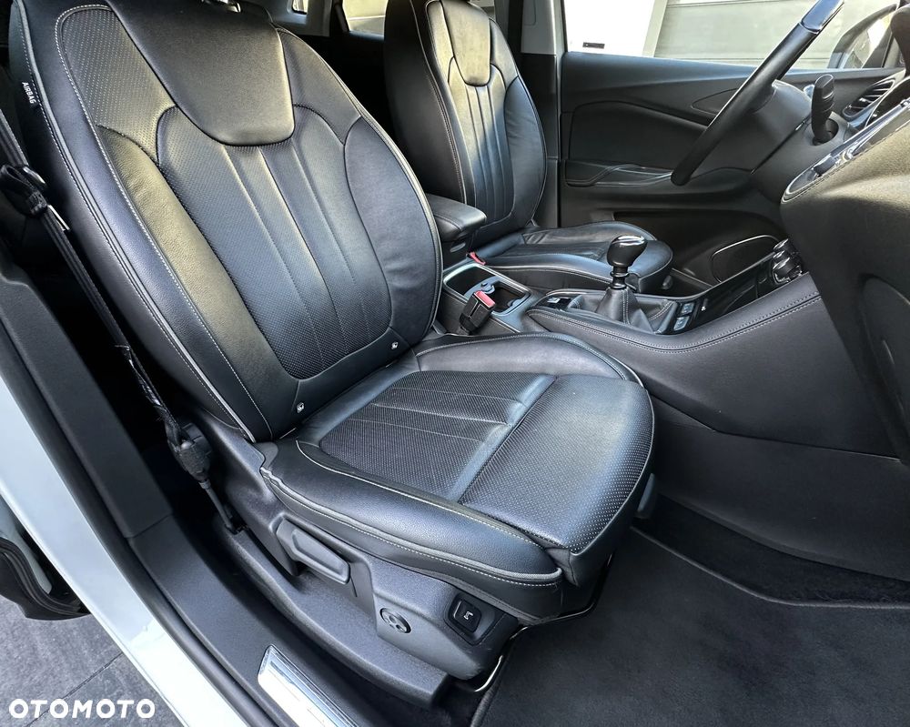 Opel Grandland X 1.6 CDTI Ultimate S&S - 22