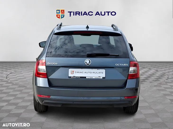 Skoda Octavia Combi Diesel 1.6 TDI DSG Ambition - 5