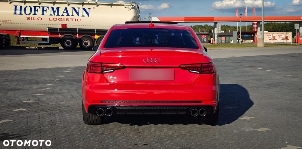 Audi S4 Limousine - 8