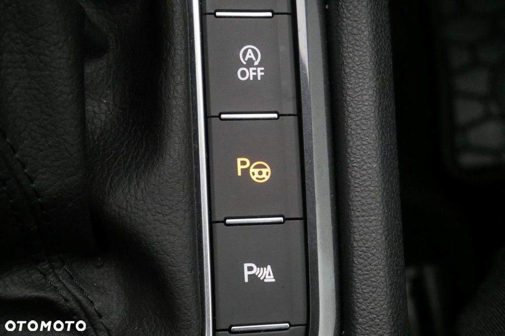 Volkswagen Tiguan 1.5 TSI EVO Life DSG - 22