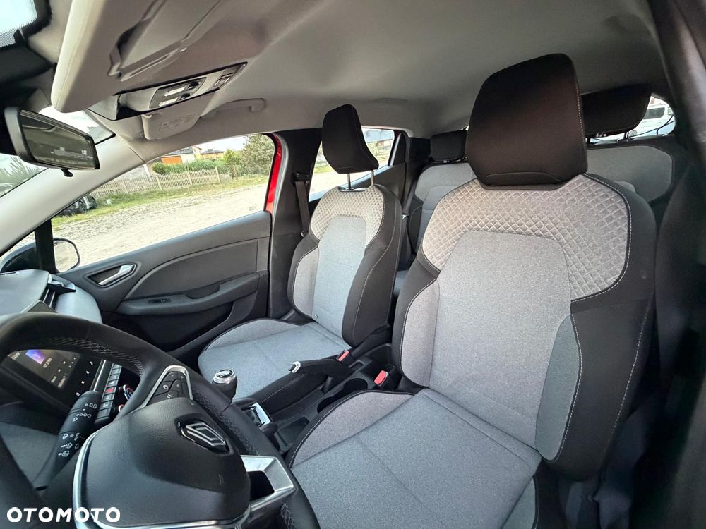 Renault Clio 1.0 TCe Equilibre - 10