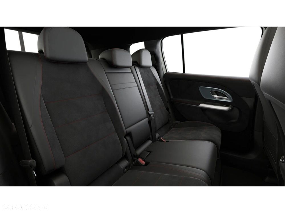 Mercedes-Benz GLB 220 mHEV 4-Matic 8G-eDCT - 10