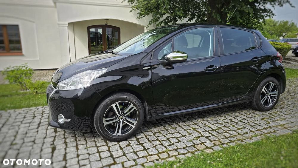 Peugeot 208 1.2 PureTech Allure - 2