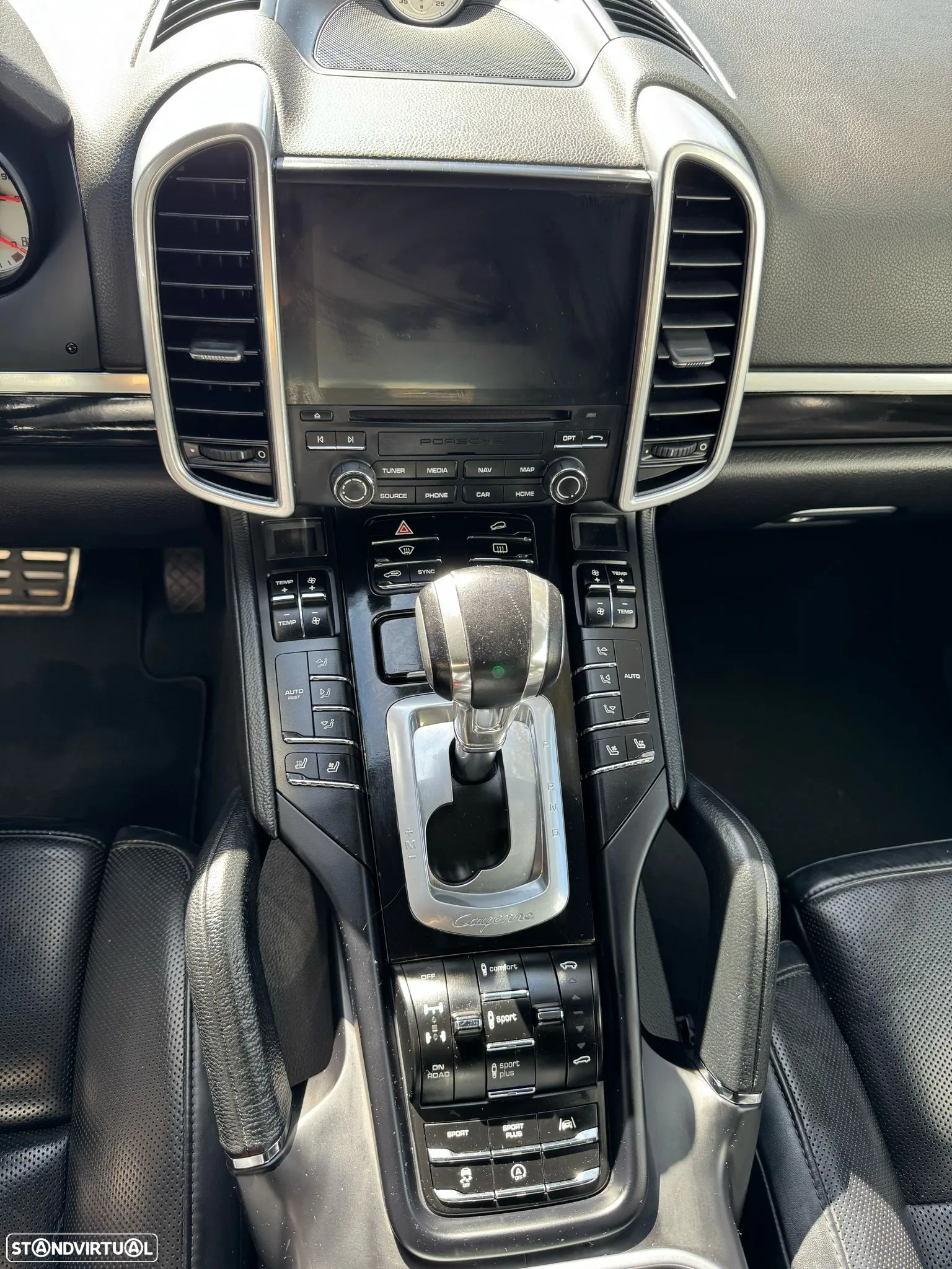 Porsche Cayenne - 3