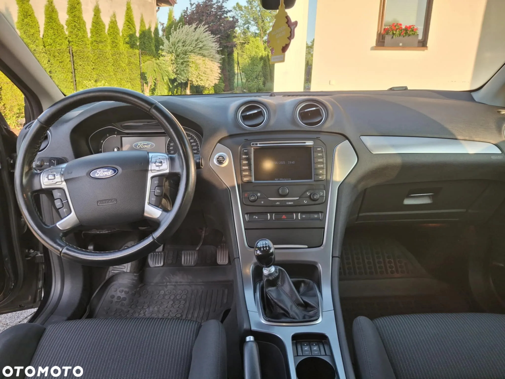 Ford Mondeo 2.0 TDCi Titanium - 10