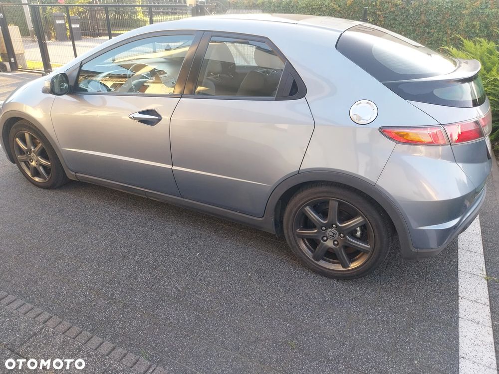 Honda Civic 2.2i-CTDi DPF Executive - 10