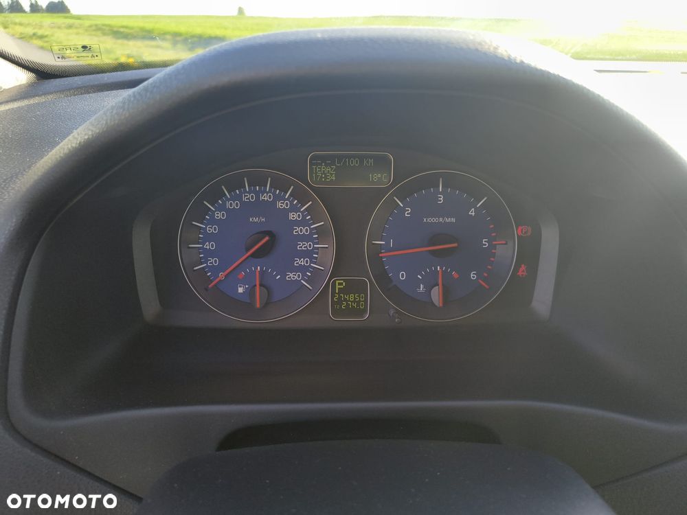 Volvo S40 DPF D3 Geartronic RDesign - 10