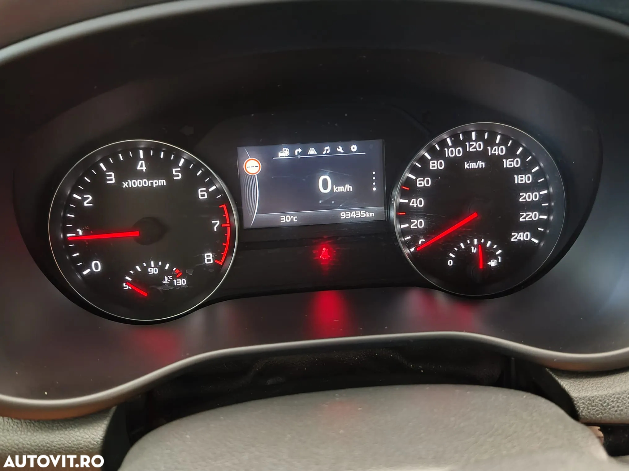 Kia Sportage 1.6 T-GDI 6MT 4x2 GT Line - 7