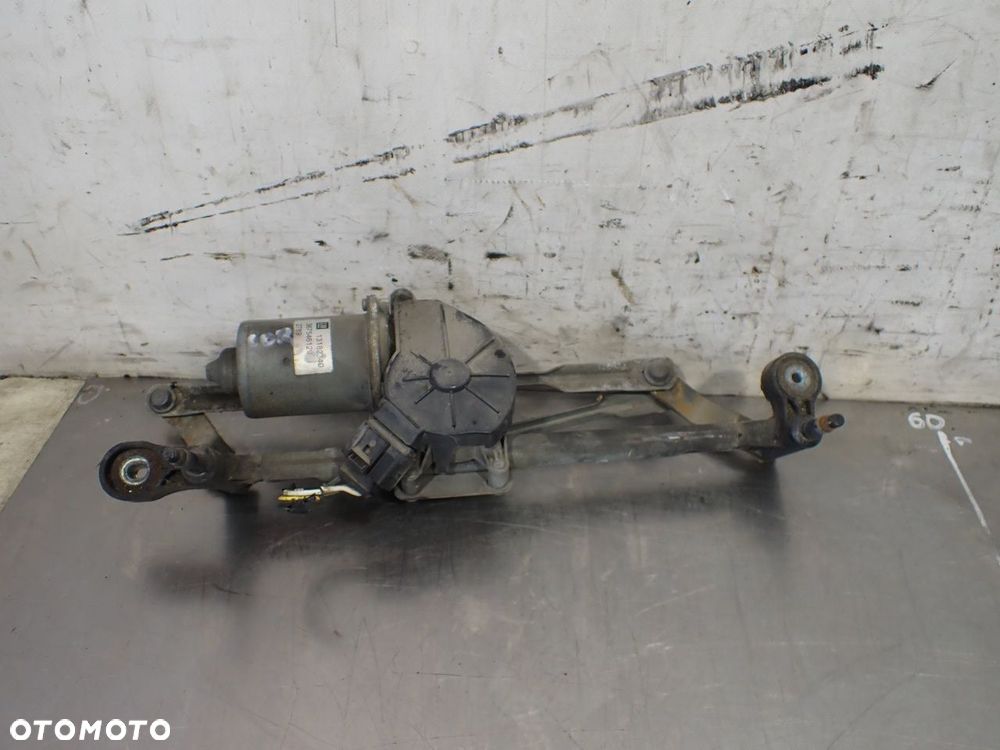 MECHANIZM WYCIERACZEK PRZÓD OPEL CORSA D 1.3CDTI 13182340 - 1