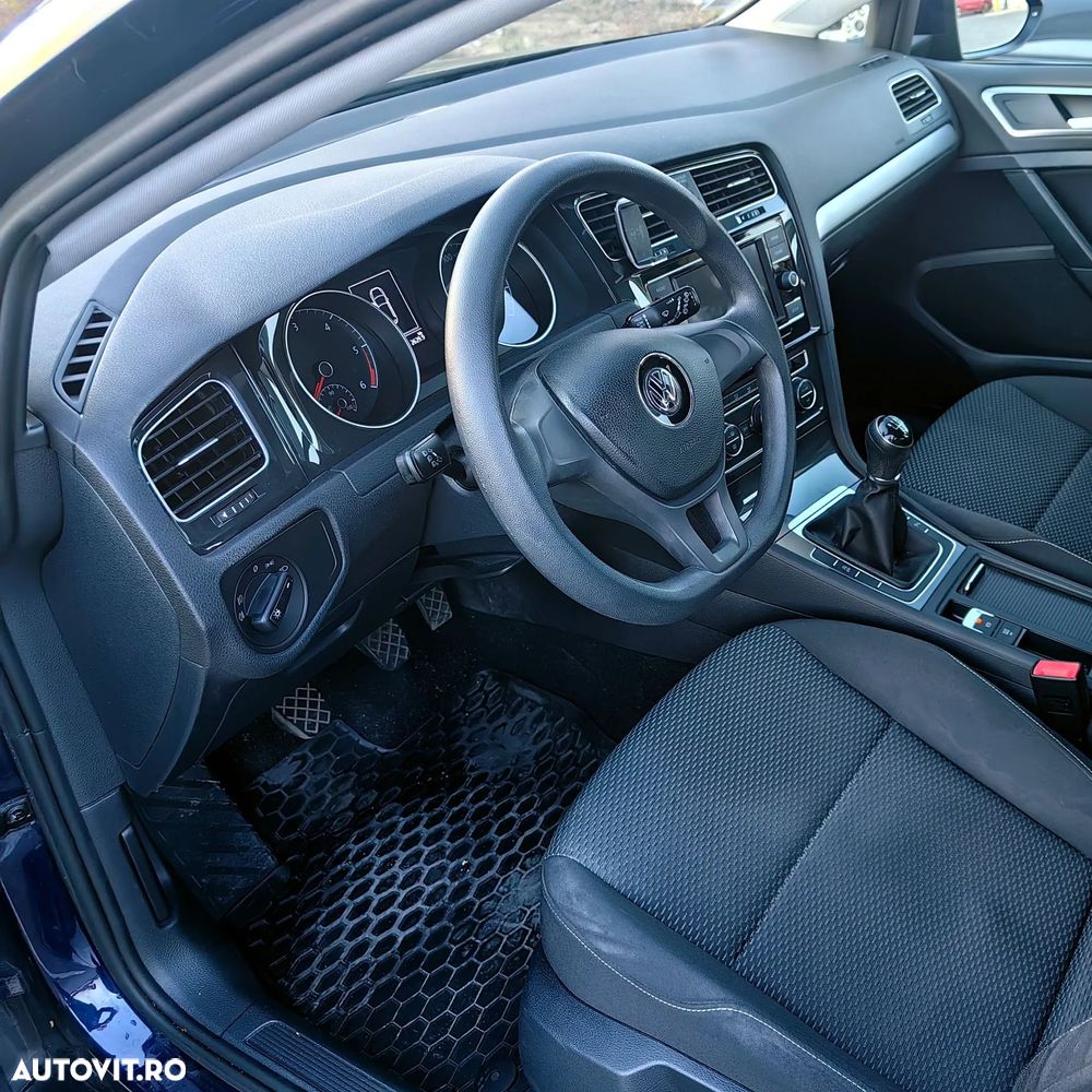 Volkswagen Golf 1.6 TDI Trendline - 15