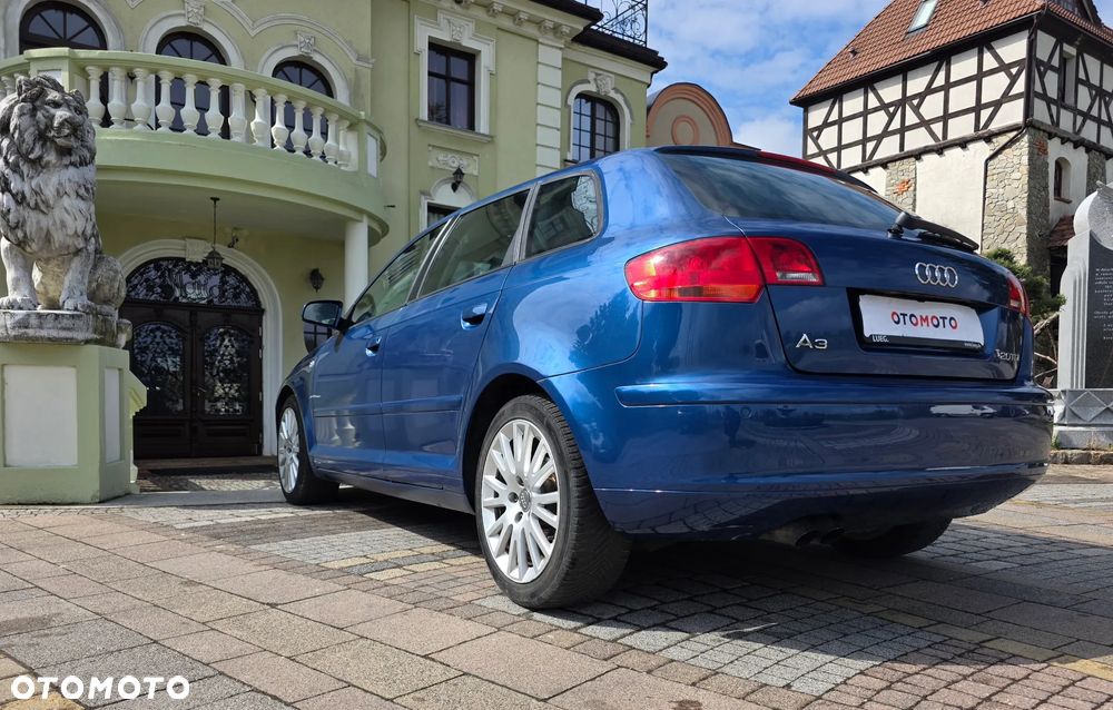 Audi A3 Sportback - 12