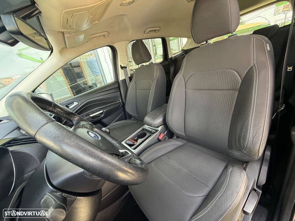 Ford Kuga 1.5 TDCi Titanium - 37