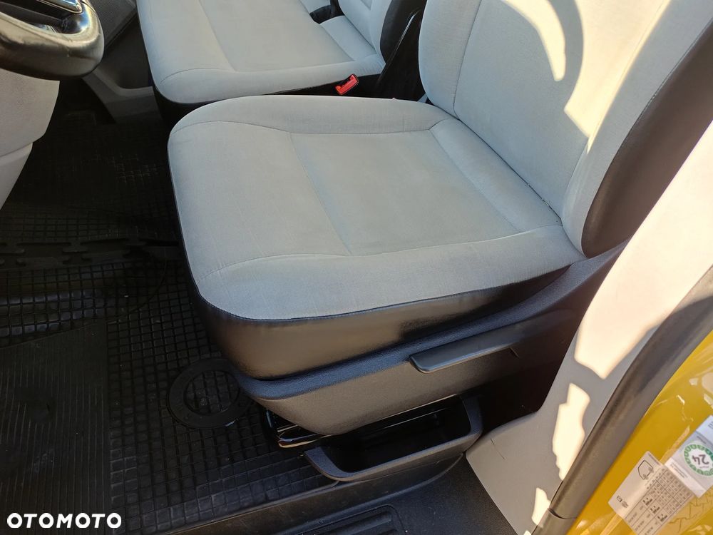 Volkswagen Trasporter - 12