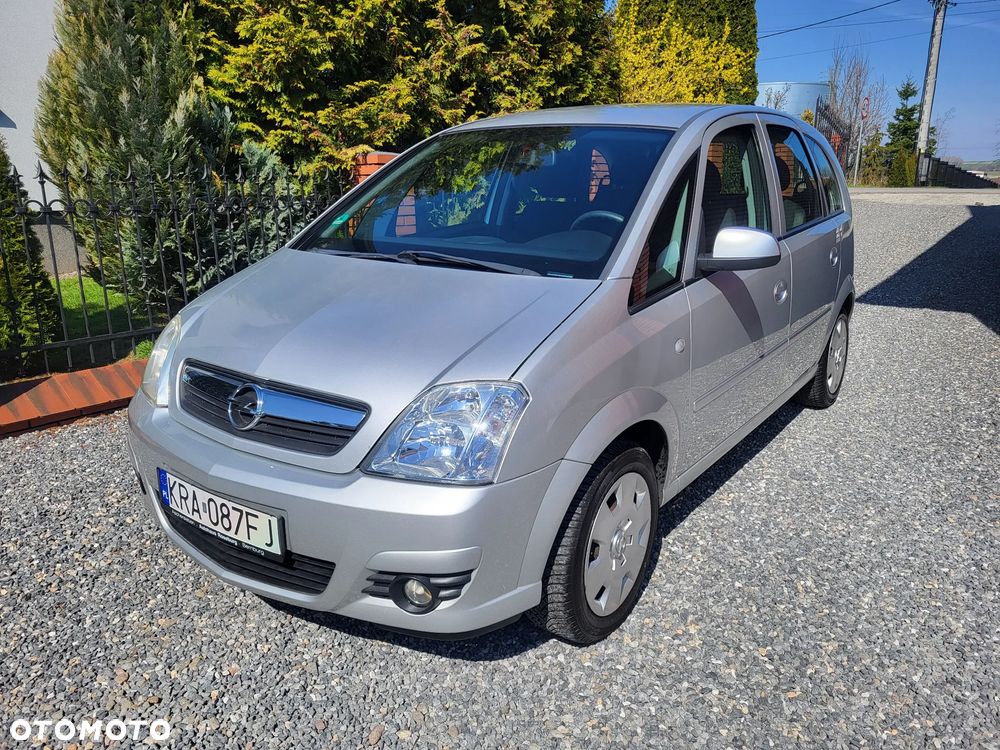Opel Meriva 1.6 Essentia - 1